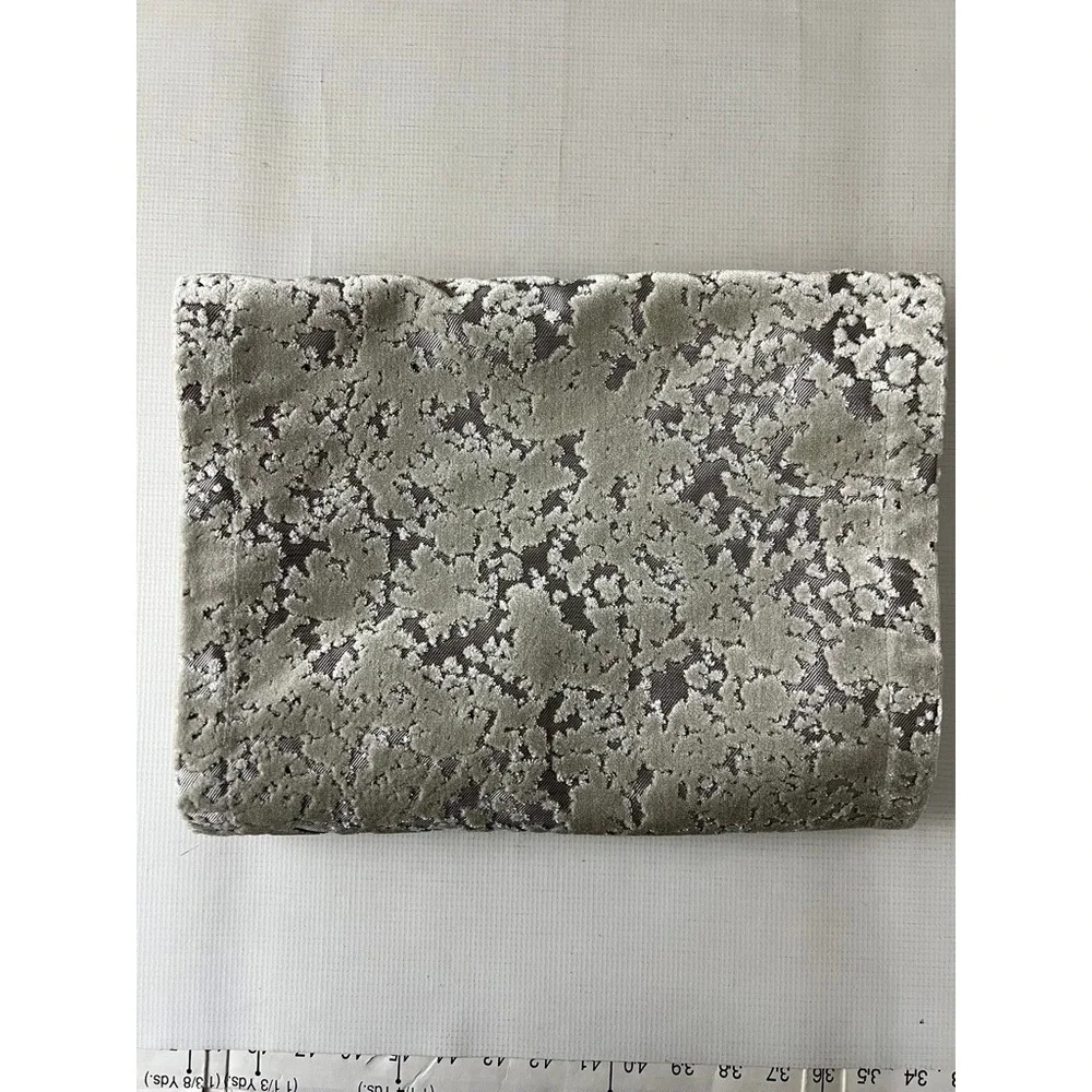 West Elm Table Runner 14x90 Gray Metallic Textured 8033921